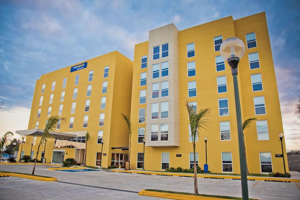 City Express By Marriott Ciudad Victoria Bagian luar foto