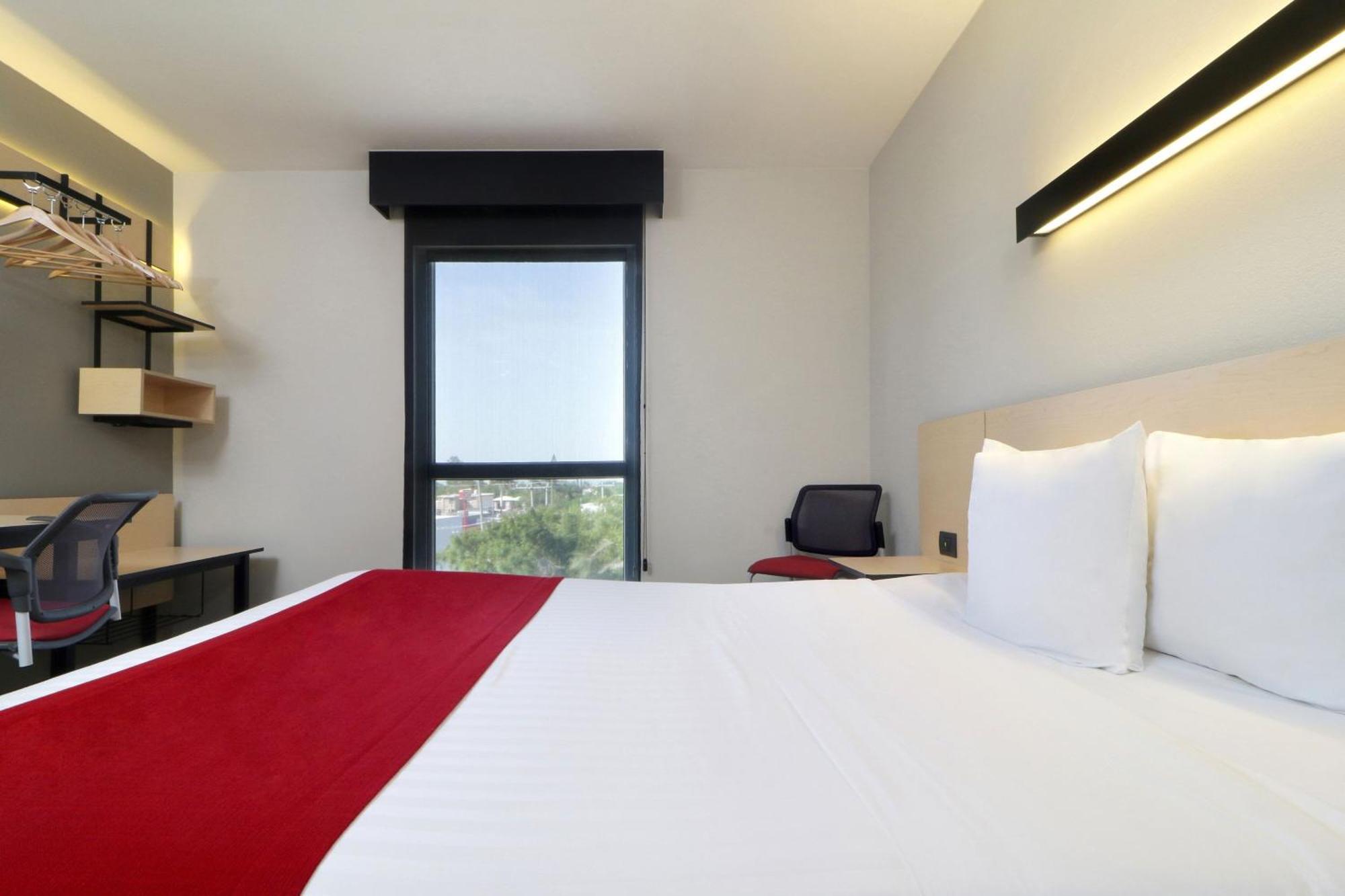 City Express By Marriott Ciudad Victoria Bagian luar foto